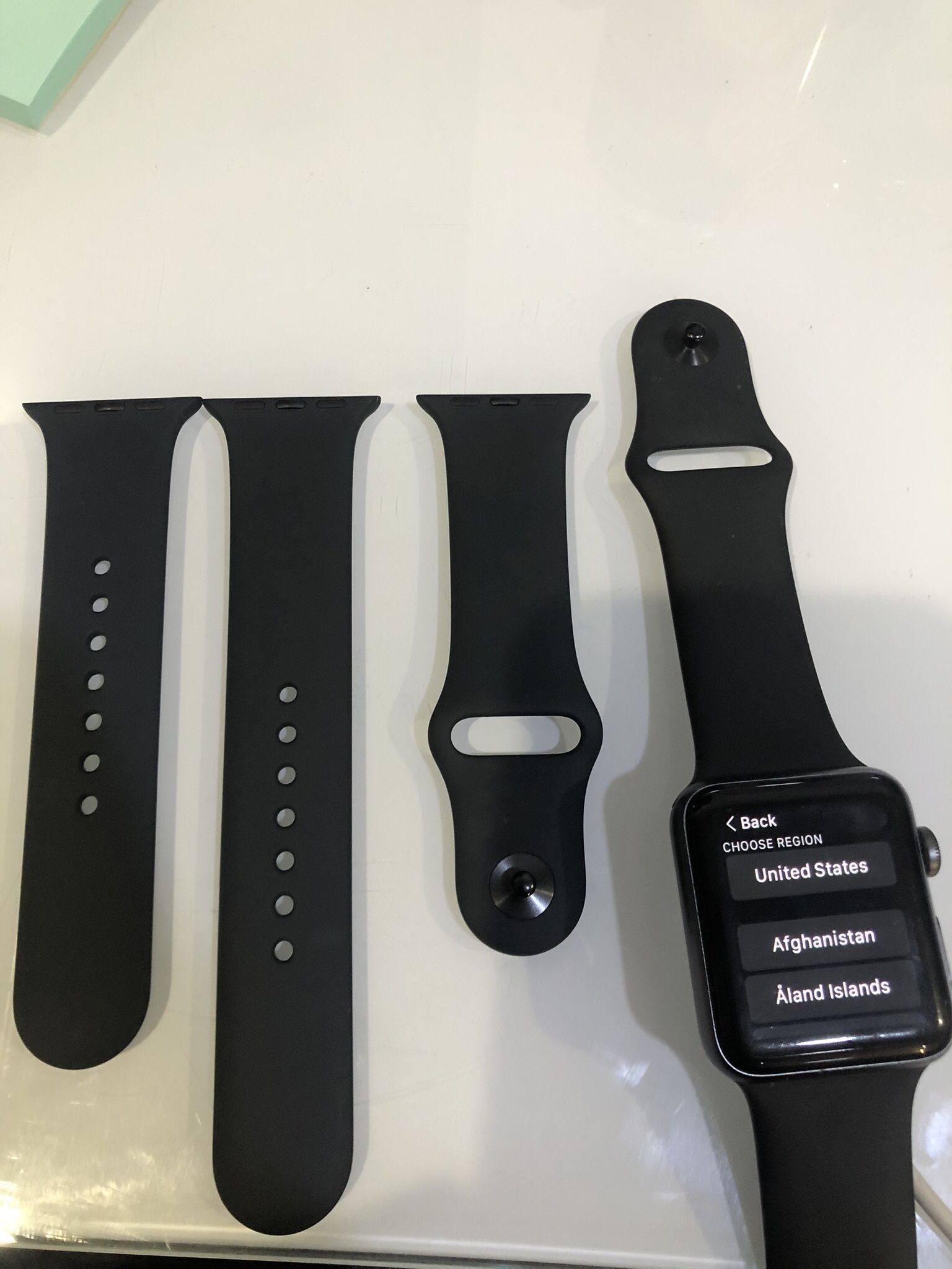 Apple Watch Series 3 + Charger