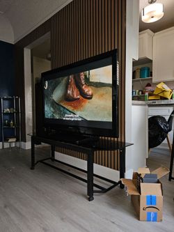 I'm selling this TV along with the stand in good working condition