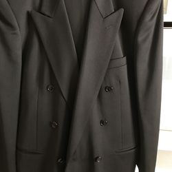 Albert Nipon/ Mr. Eddie Men’s Black Suit sz. 44L Jacket sz. 42-43 Pant  CLASSY  $200-