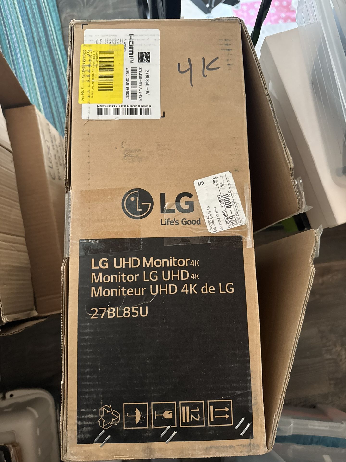 LG UHD Monitor 4K 27BL85U
