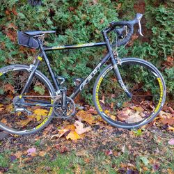 Felt F55 Road Bike 