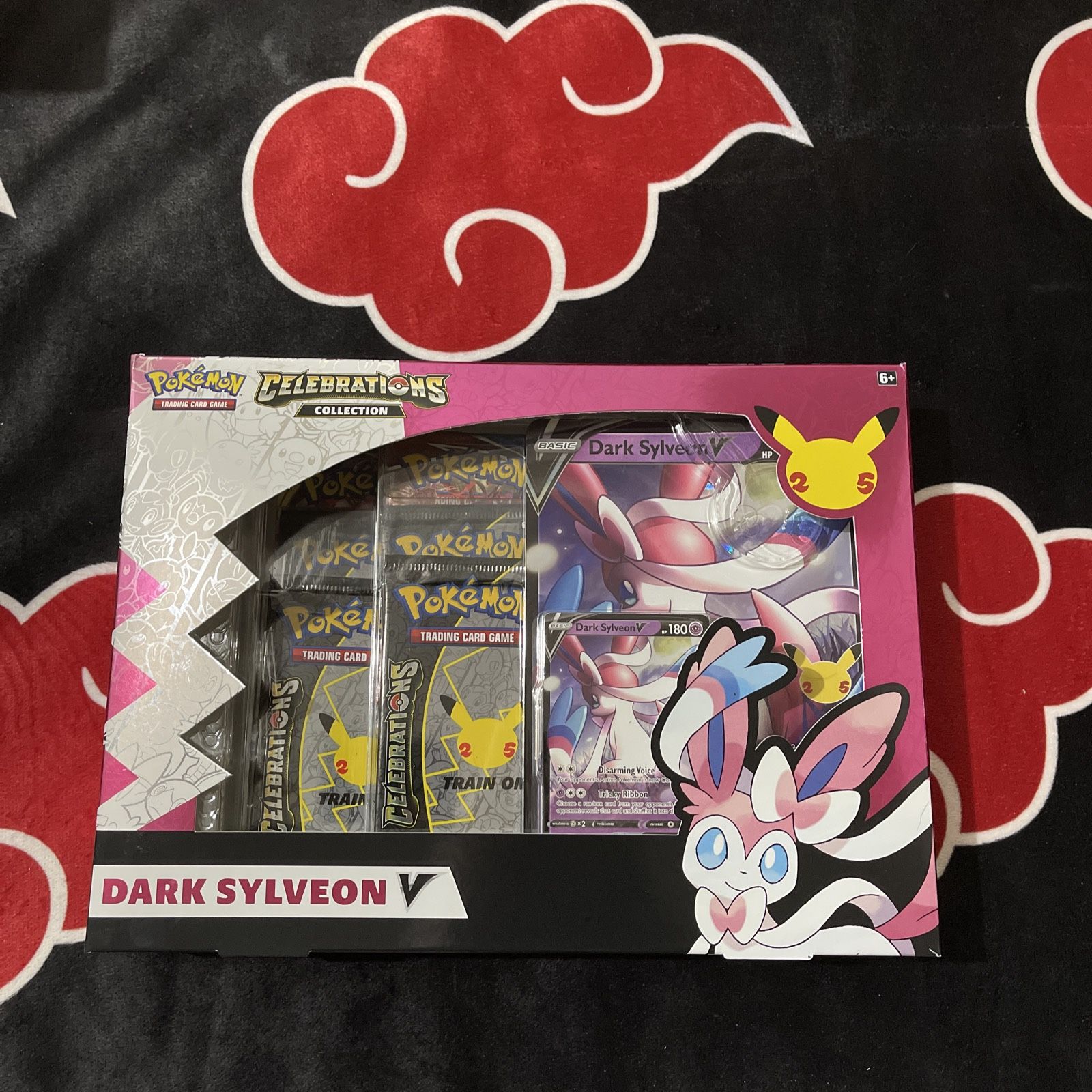 Celebrations Dark Sylveon