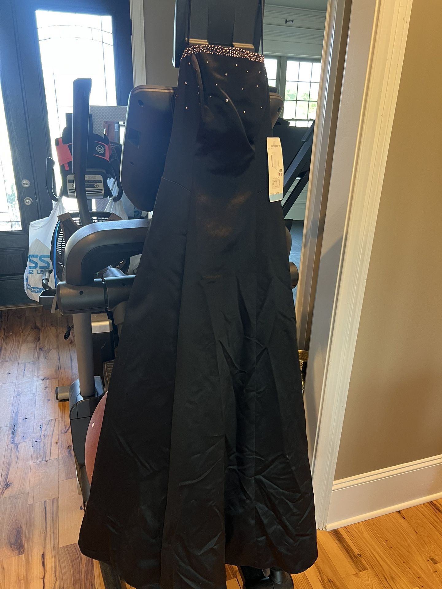 Prom Dress Size 5/6 BLK NEW