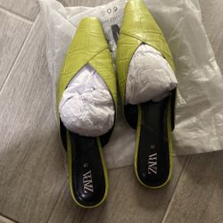 Zara Green Flats 