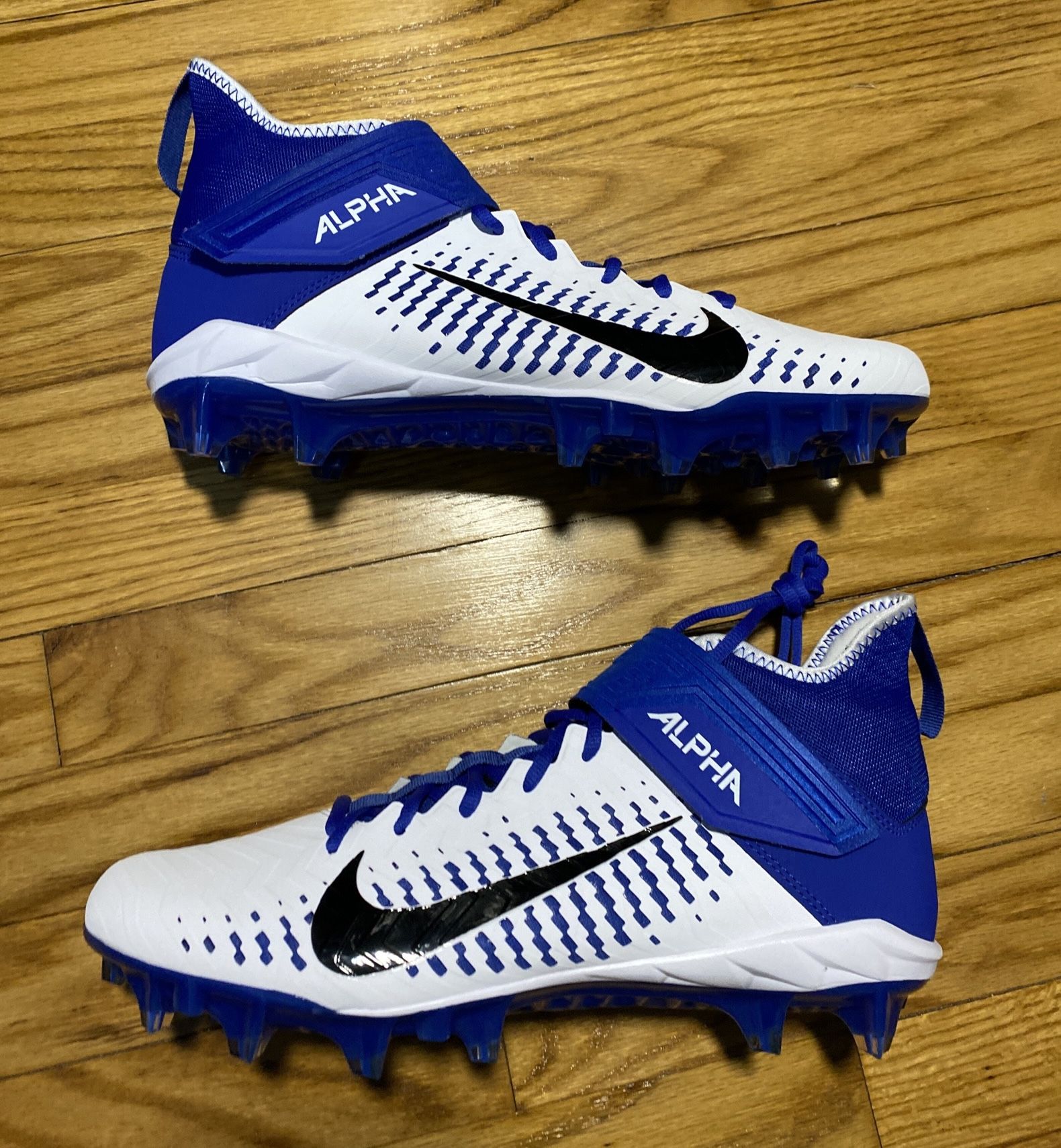 Nike Alpha Menace Pro 2 Football Cleats White/Blue Men’s Sz 13 New No Box