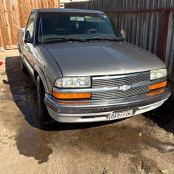 1999 Chevrolet S-10
