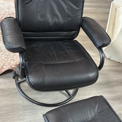 PU Black Chair With Foot Stool 