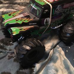 grave digger r/c car