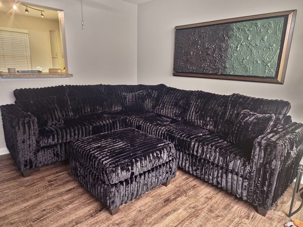 WANT QUALITY? Brand New Byers Market Wham Black VERTICAL Thick Corduroy 2pc Sectionals *TAX INC*