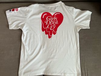 Girls Don’t Cry Emotionally Unavailable T-Shirt Size L