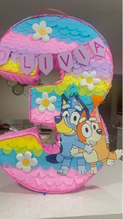 Bluey and bingo piñata