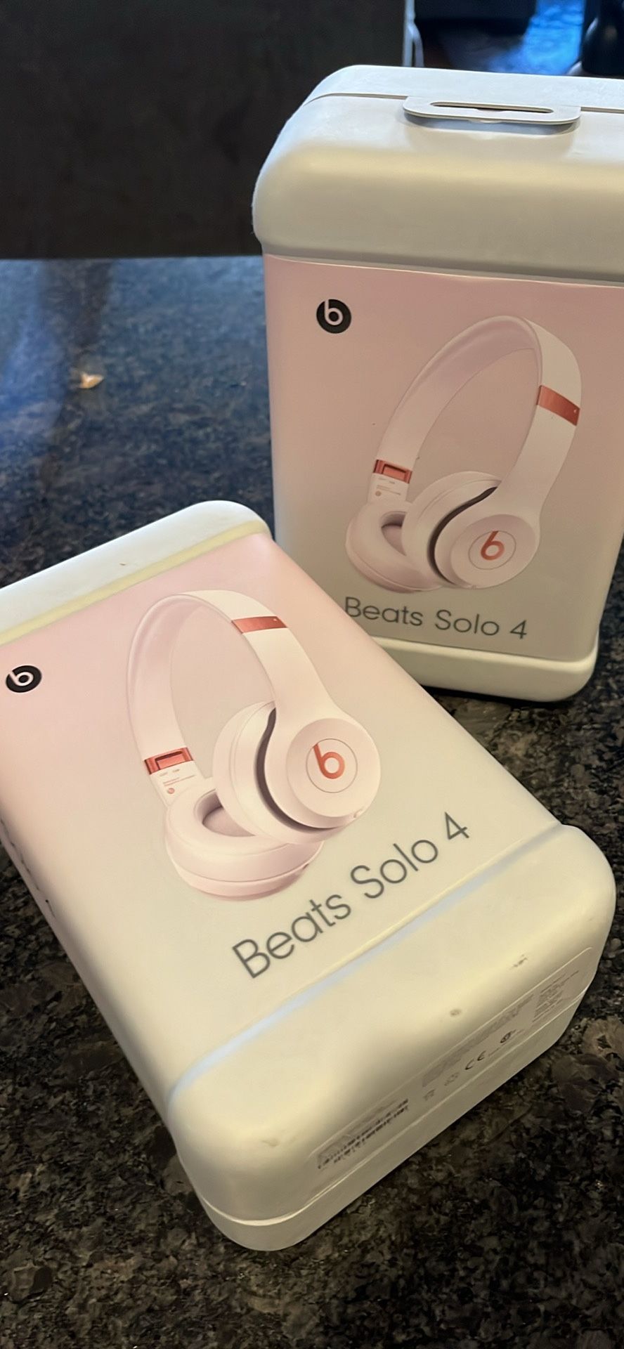 Beats Solo 4 - Cloud Pink - BRAND NEW