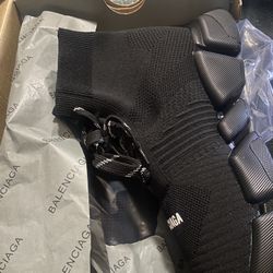 Brand new Shoe Laces With Box And Dust Bag Size 9 And 9/5 10 In Stock 