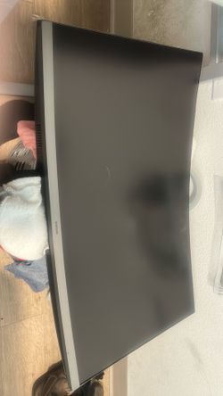 Samsung Curved Widescreen Monitor