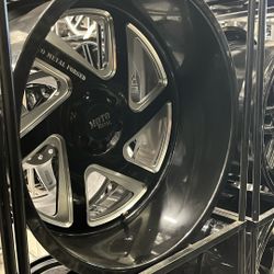 24x14” Moto Metal Wheels 🛞 