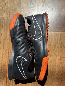 Nike Youth Futsal Shoes
