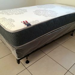 NEW TWIN SIZE MATTRESS AND BOX SPRING-2PCS