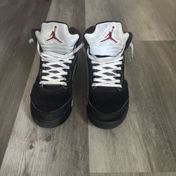 Jordan Metallic 5’s