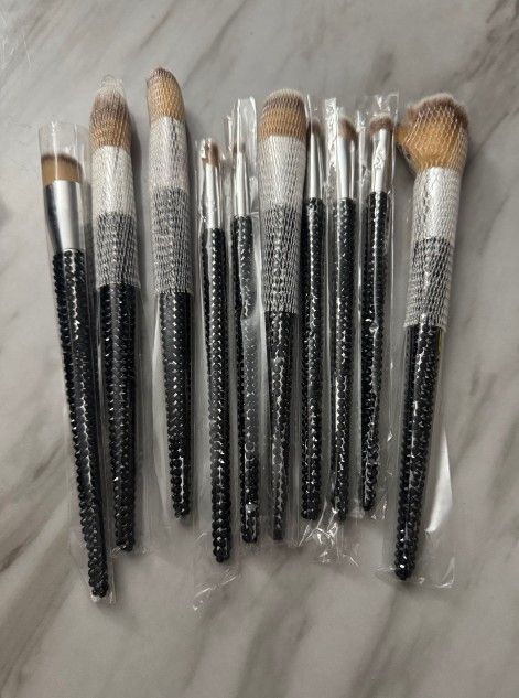 Makeup Black Brush With Bling