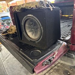 Kicker Amp Sub 