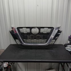 2019 2020 2021 2022 NISSAN ALTIMA GRILLE GRILL OEM 623106CG1B