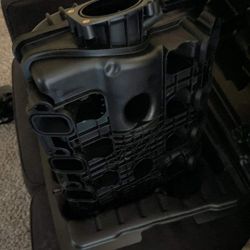 intake manifold and throttle body 