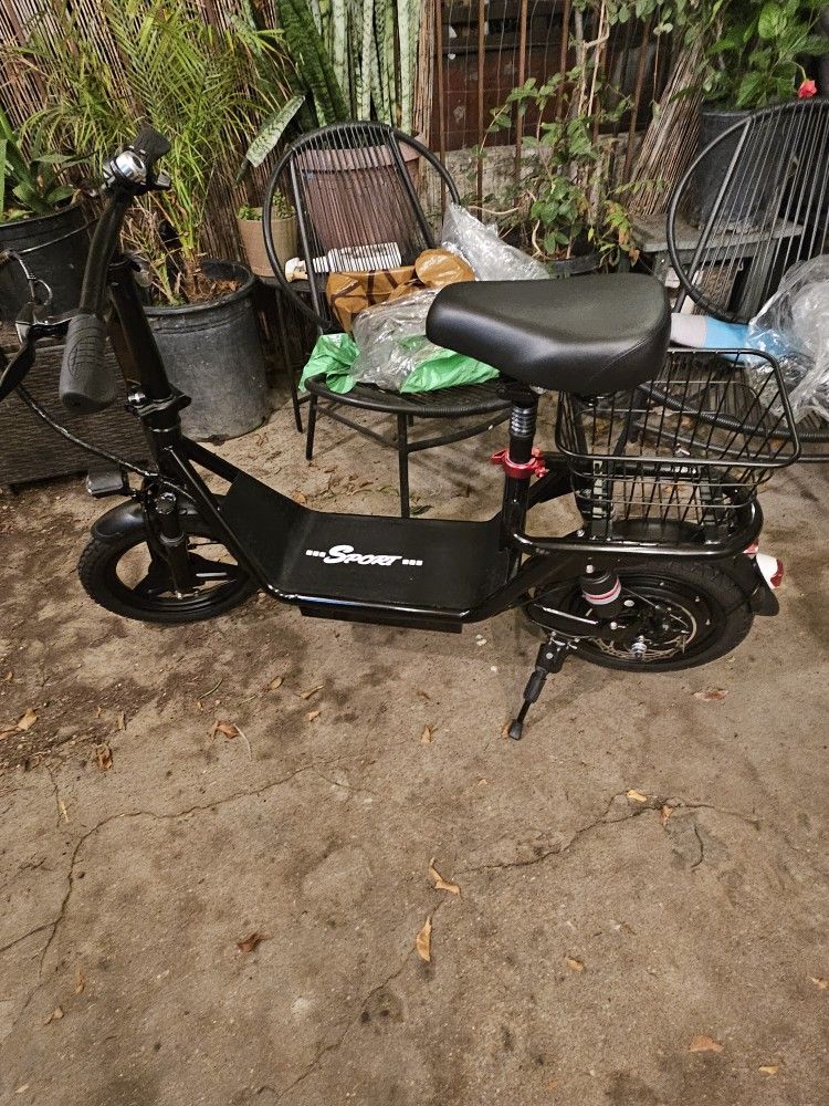 Electric Scooter 25mph 650w