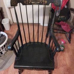 Antique Rocking Chair 