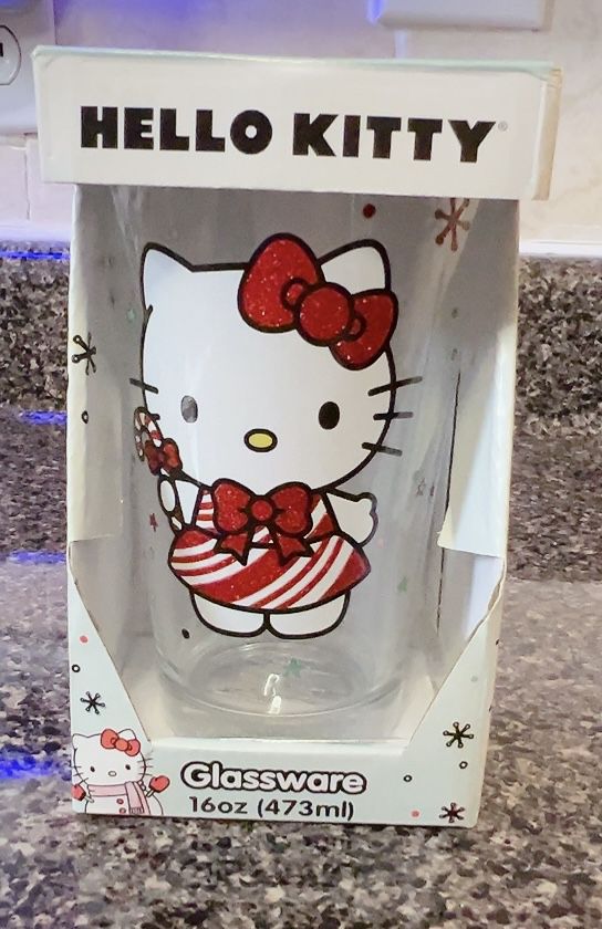 Hello Kitty Glass Cup