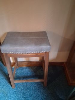 Backless Bar Stool with Nailhead Trim