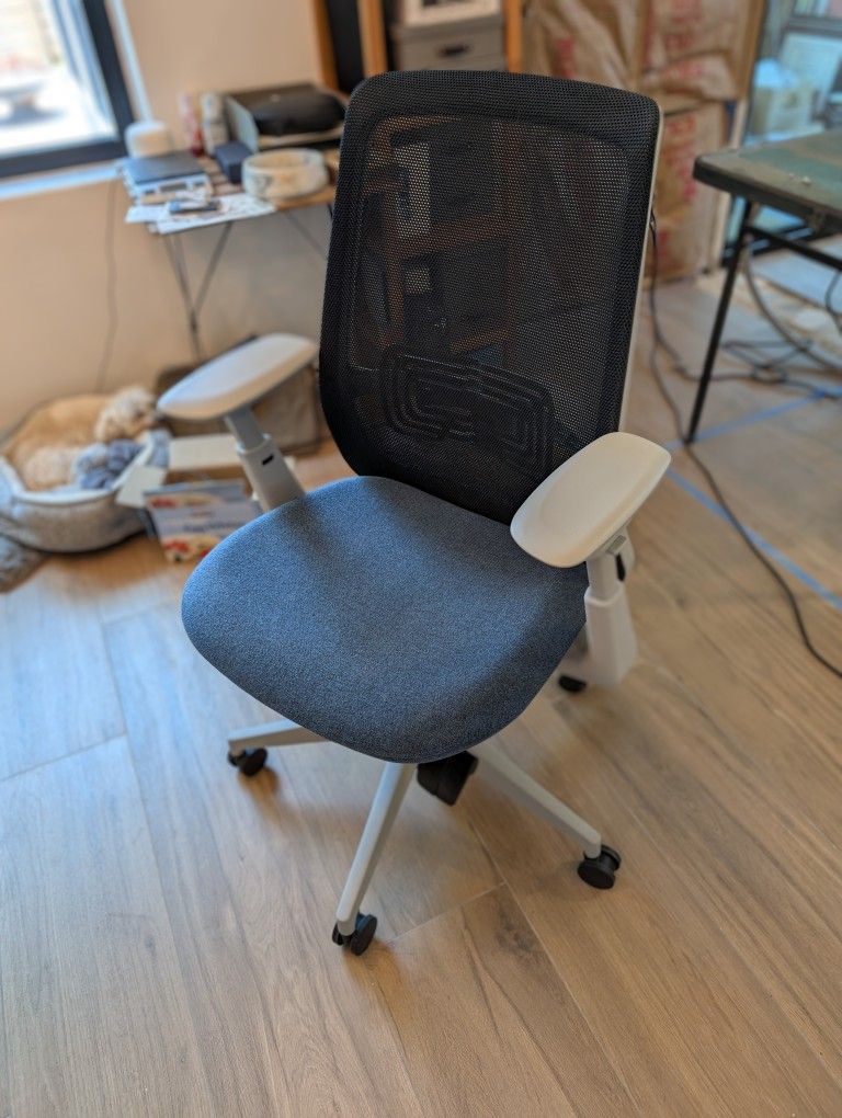 Haworth Soji Office Chair with Lumbar Support  (Navy/Fog)