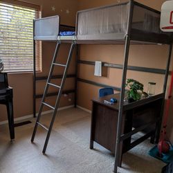 Twin Loft Bed With Clean Mattress