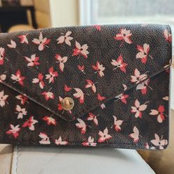 Michael Kors Women's flora belt bag