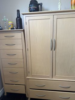 Selling My Bedroom Set