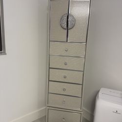 Mueble Con Gavetas Y Espejo 