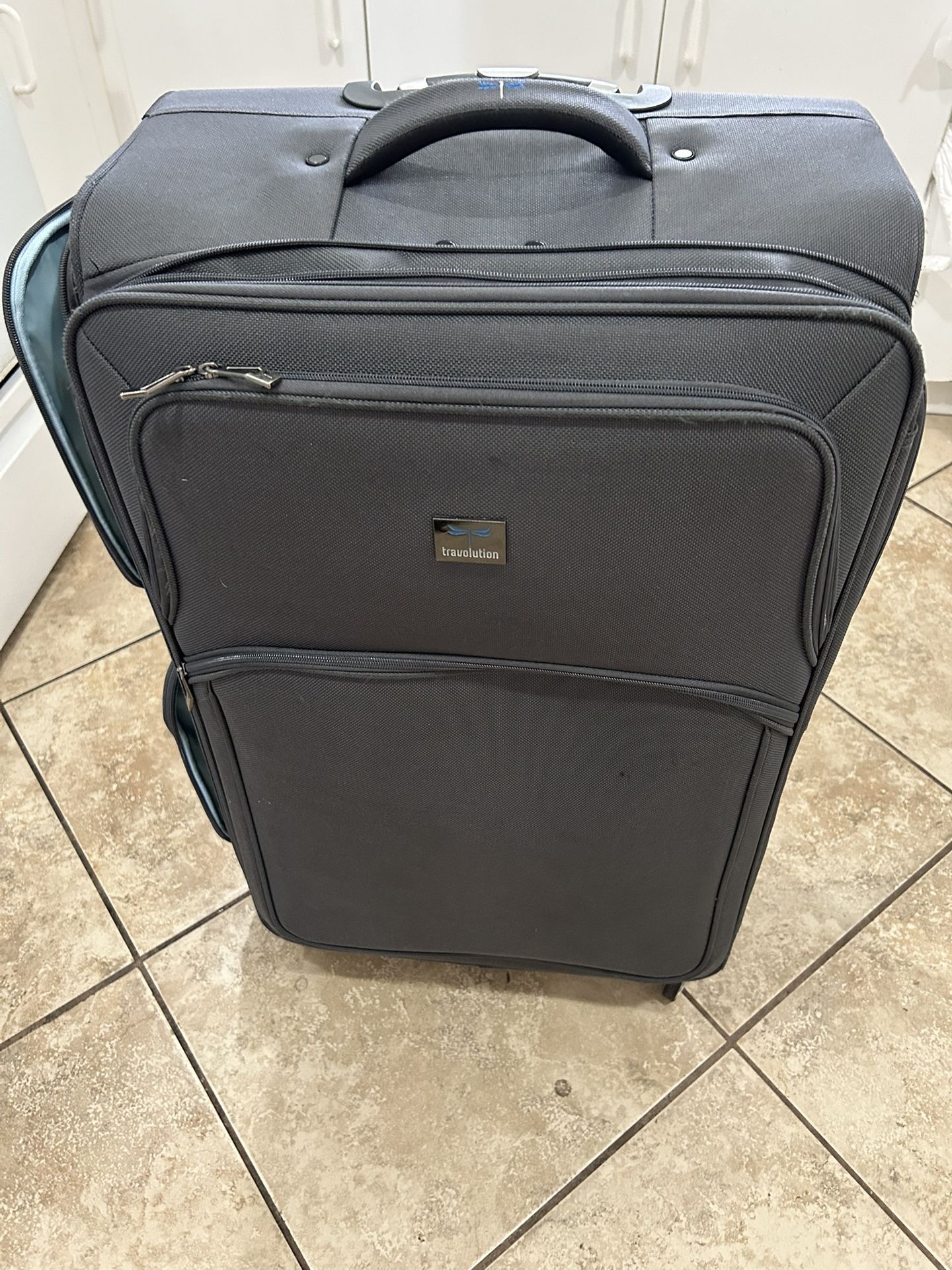 Travolution Large Spinner Luggage