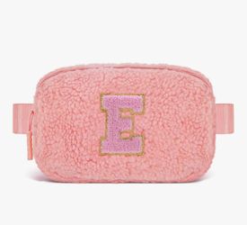 New In Box. Fanny Pack W/ Adjustable Strap. Sells For $13.99+. See All Photos. Selling For A 👍 Great Price. Cash And Pickup Only