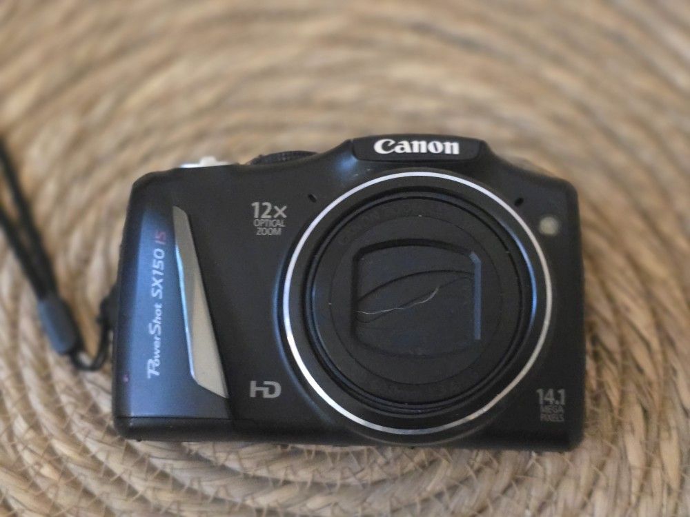 Canon Camera SX150 IS 12X