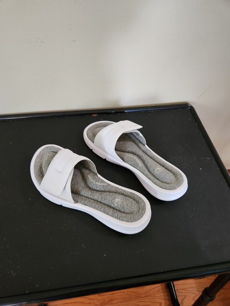 Women's Shoes