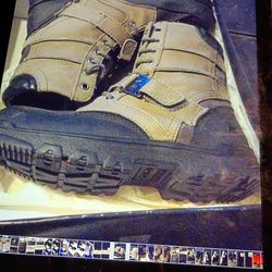 POLO RALPH LAUREN GREY CHOCOLATE HOLDEN BOOTS SIZE 4