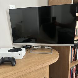 Complete Gaming Setup – Xbox Series S + 2 Controllers + 32” Monitor + HDMI + Speakers