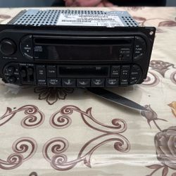Chrysler Am Fm Cassette And Cd Radio