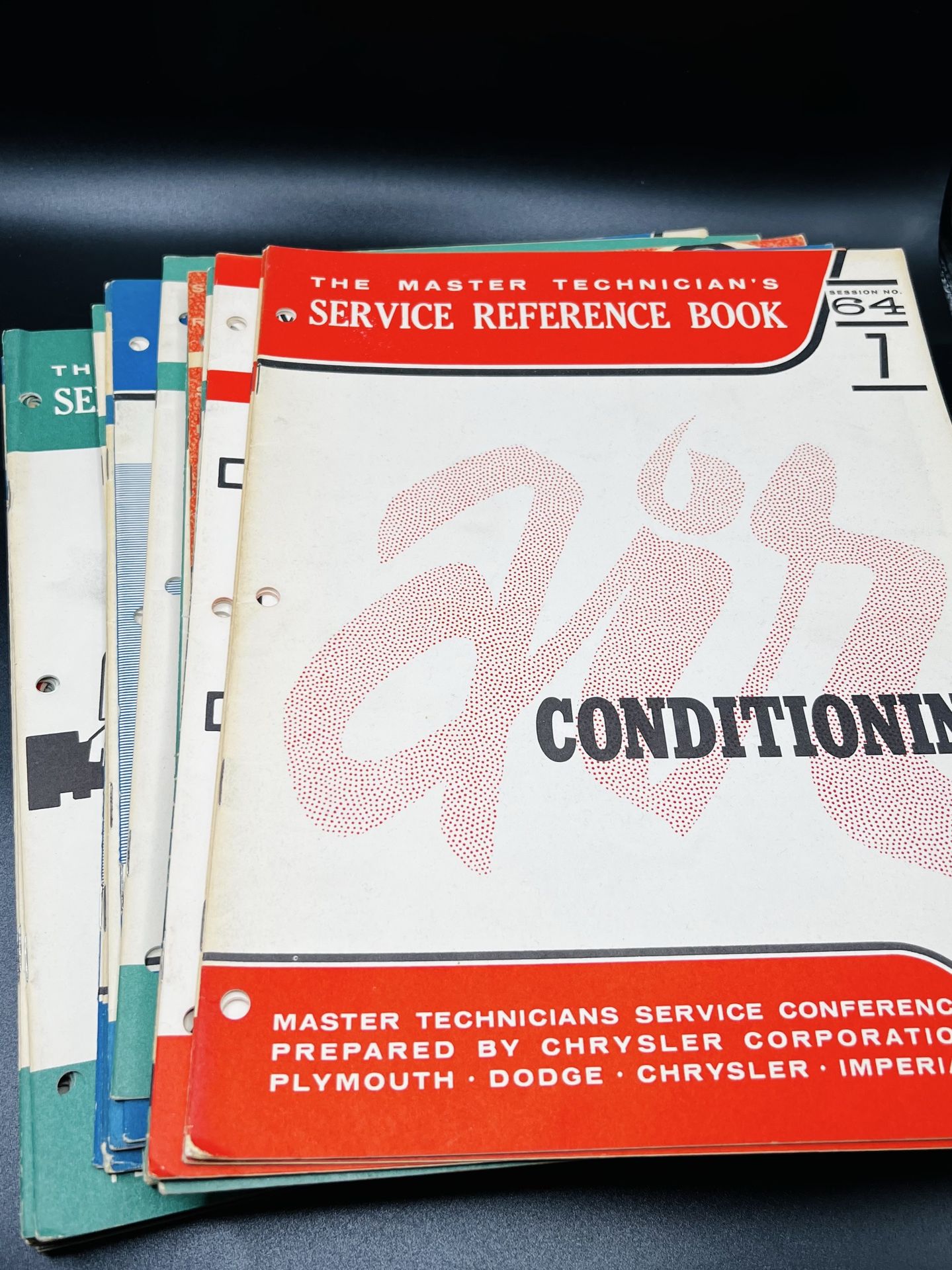 Master technician’s Service Manuals Bundle Of 33