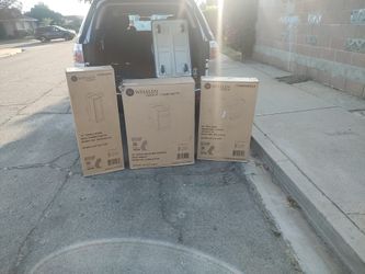 Whalen Cabinets Click It (White)