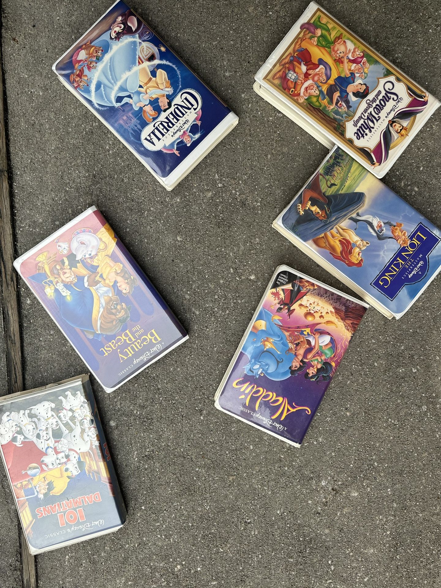 Disney VHS ( Six  Videos) 