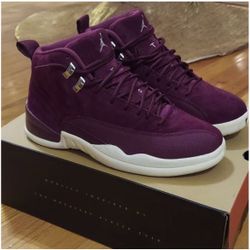 Jordan 12 Bordeaux 