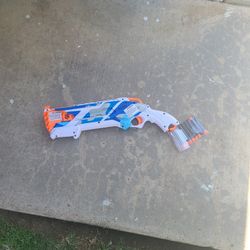 Nerf Gun 
