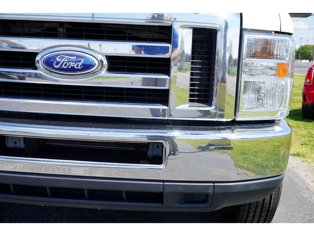 2014 Ford Econoline