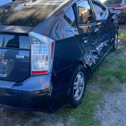 2011 Toyota Prius For Parts