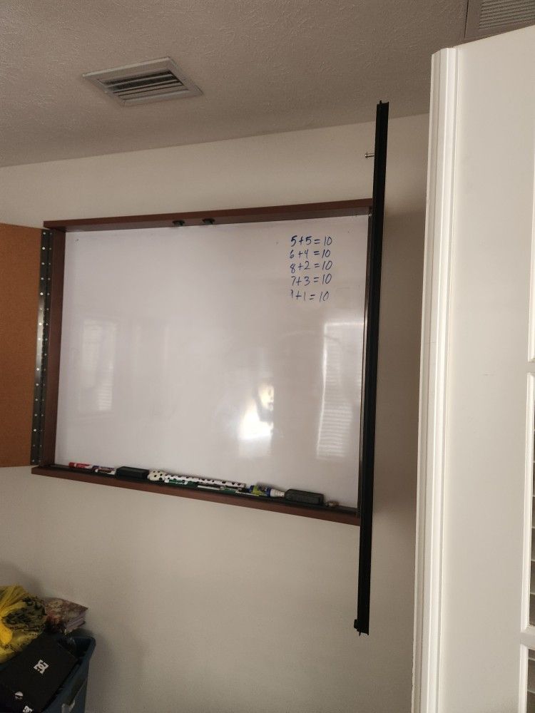 White BOARD Black Board